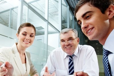 商務(wù)信息咨詢 賦能企業(yè)決策的智慧導航